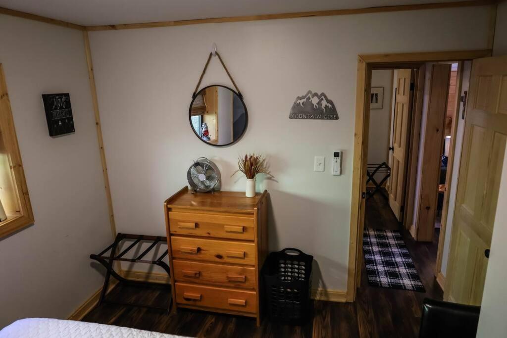 Cabin At The Cove At Watauga Lake Butler Bagian luar foto